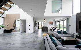 Karenza Luxury Cornish Escape